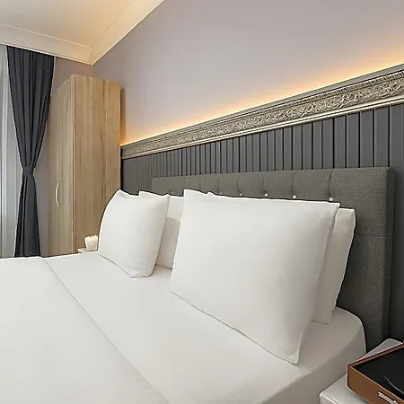Hotel Ozer & 4*