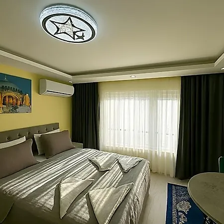 Ozer & Ξενοδοχείο 4*